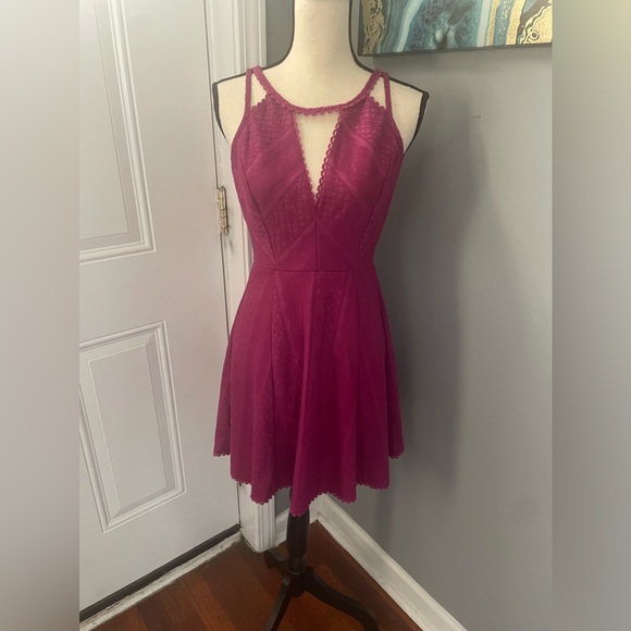 Free People MiniDress Zip back V-neck pink size XS size 4 - Picture 3 of 16